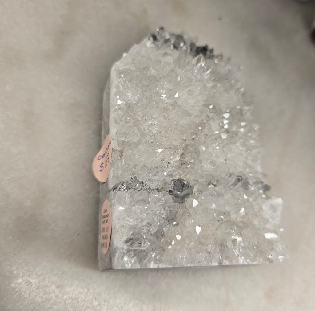 Cluster Chrysanthenum Crystal Tower
